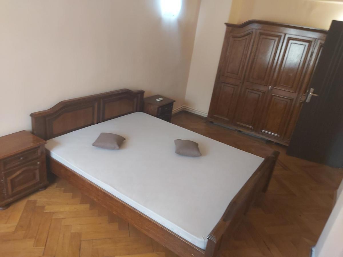 Kitty Apartament Διαμέρισμα Βουκουρέστι Εξωτερικό φωτογραφία