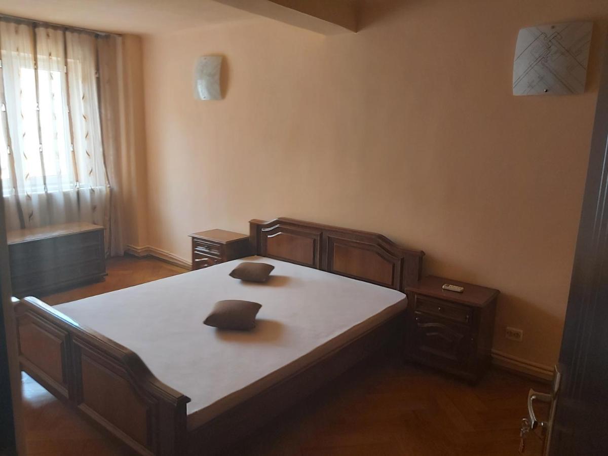 Kitty Apartament Διαμέρισμα Βουκουρέστι Εξωτερικό φωτογραφία